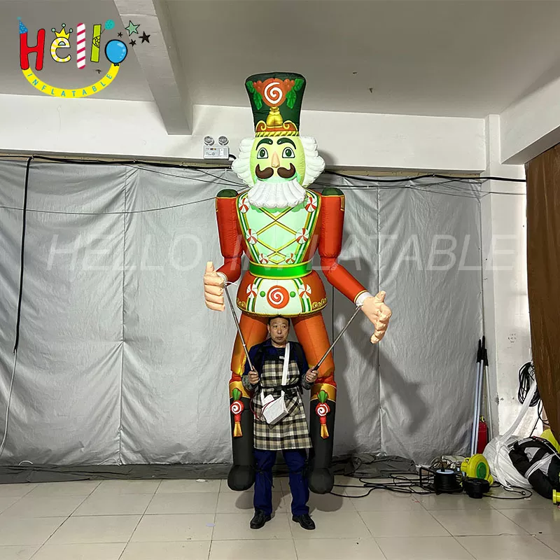 inflatable Christmas costumes walking inflatable Nutcracker costumes插图