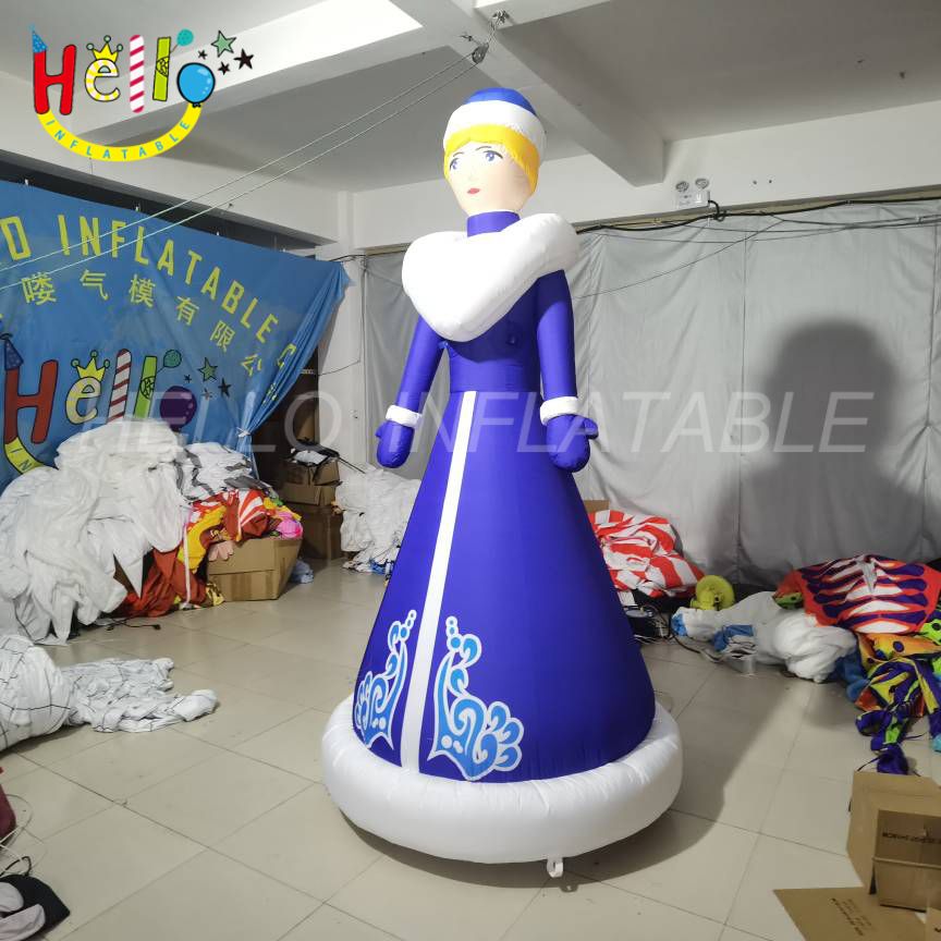 Custom Inflatable Cartoon Charater Model Blond Hair Blue Clothes Gloves Hat Inflatable Queen插图