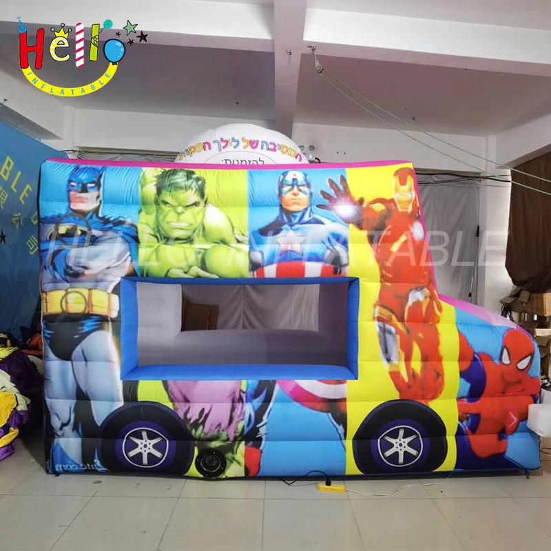 superhero kiosk (2)