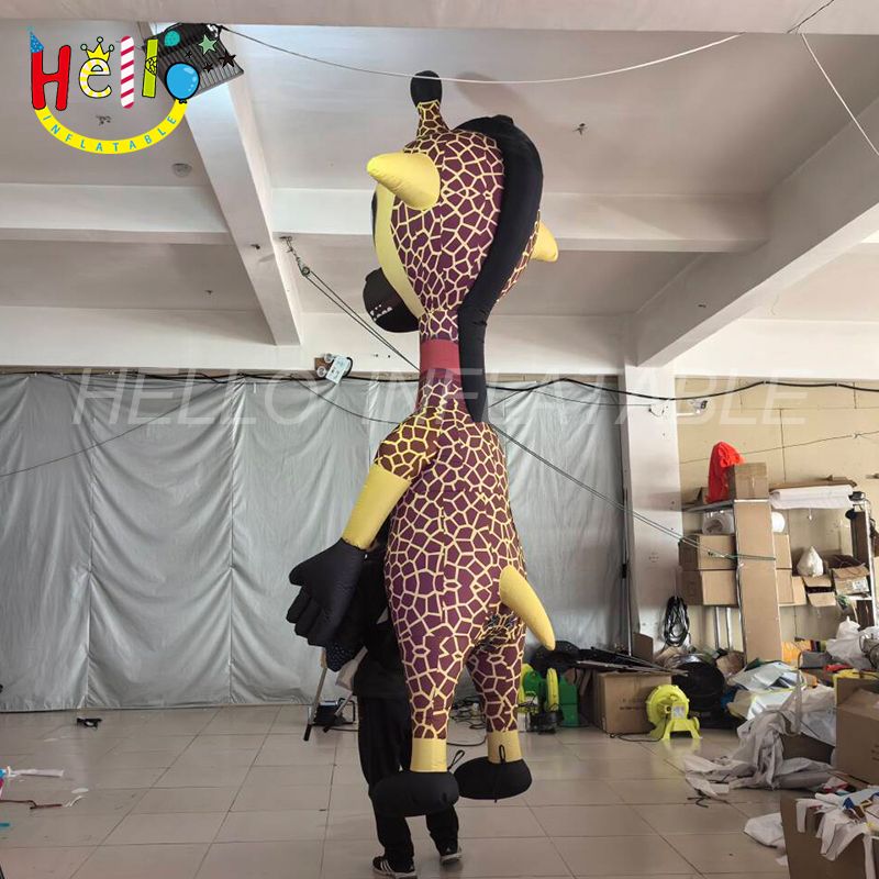 giraffe costume-3_结果