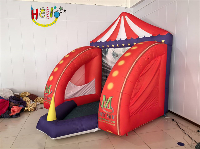 inflatable arch