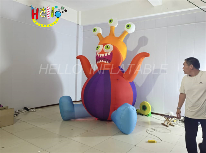 inflatable cartoon